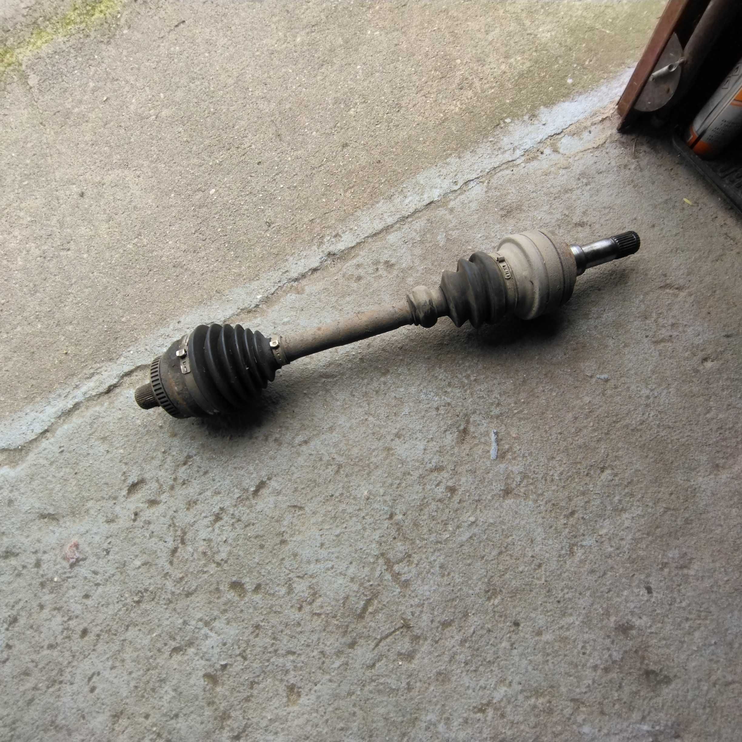 sterownik 06A906`018BA cefka alternator sprzeglo poloś sharan 1.8t AJH