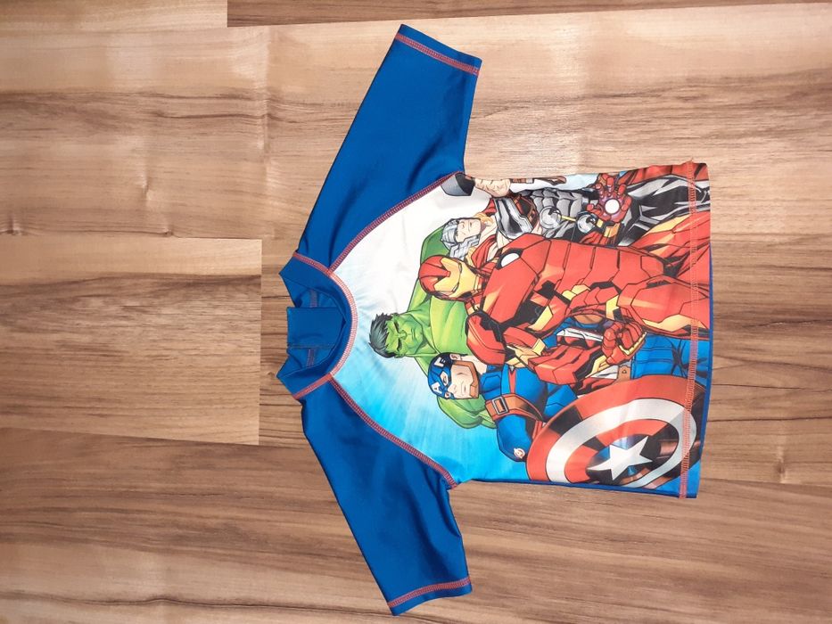 Koszulka kąpielowa 92/98 Hulk Iron Man Kapitan Ameryka