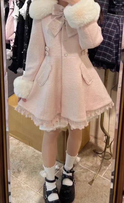 Ciepły różowy płaszcz w stylu lolita  japońskim rozmiar S