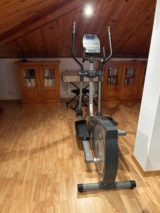 Bicicleta Elíptica BH NLS18 Dual Plus