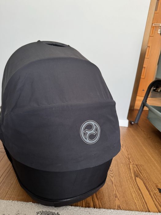 Cybex priam 4.0 gondola