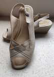 Buty    sandałki