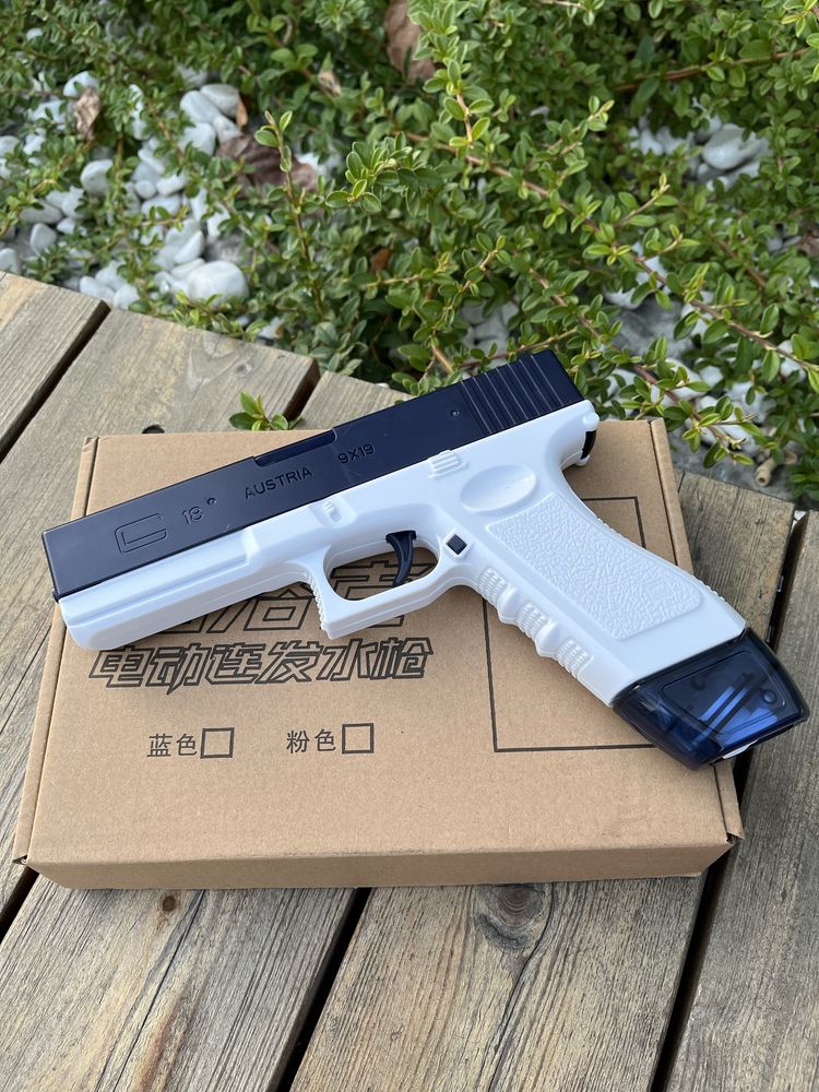 Хіт сезону! Електричний водяний пістолет Glock