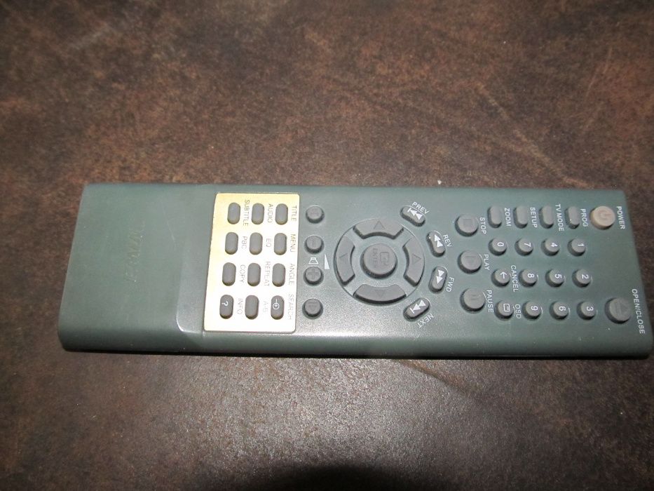 DVD Wiwa HD238U z USB