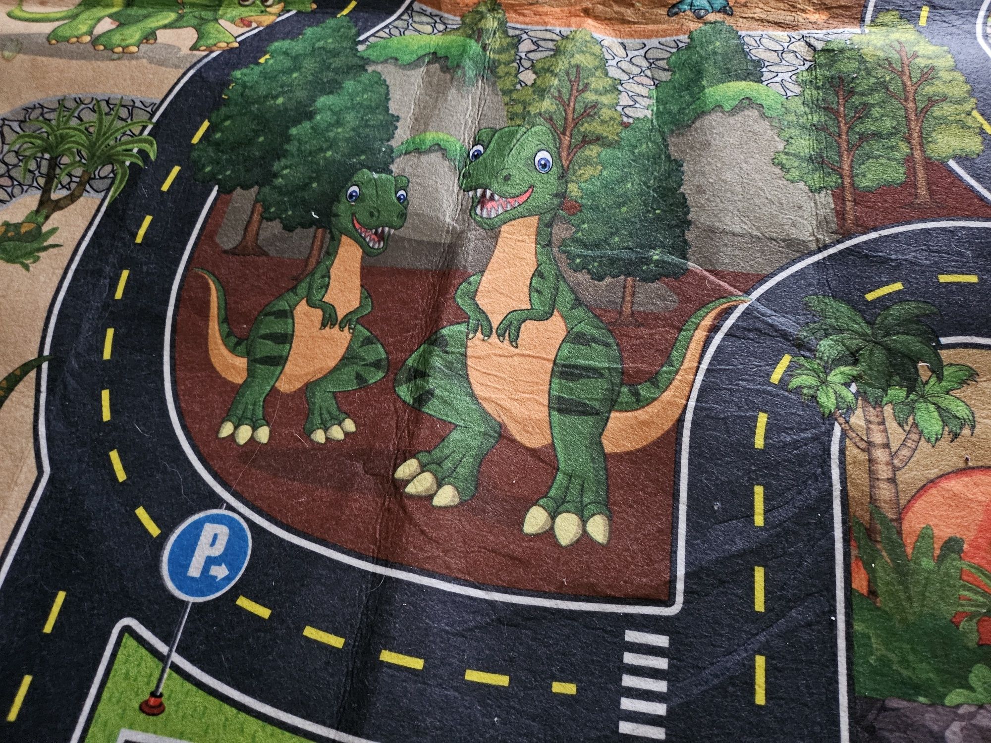Zabawka mata droga ulica autka dinozaury znaki drogowe plansza figurki