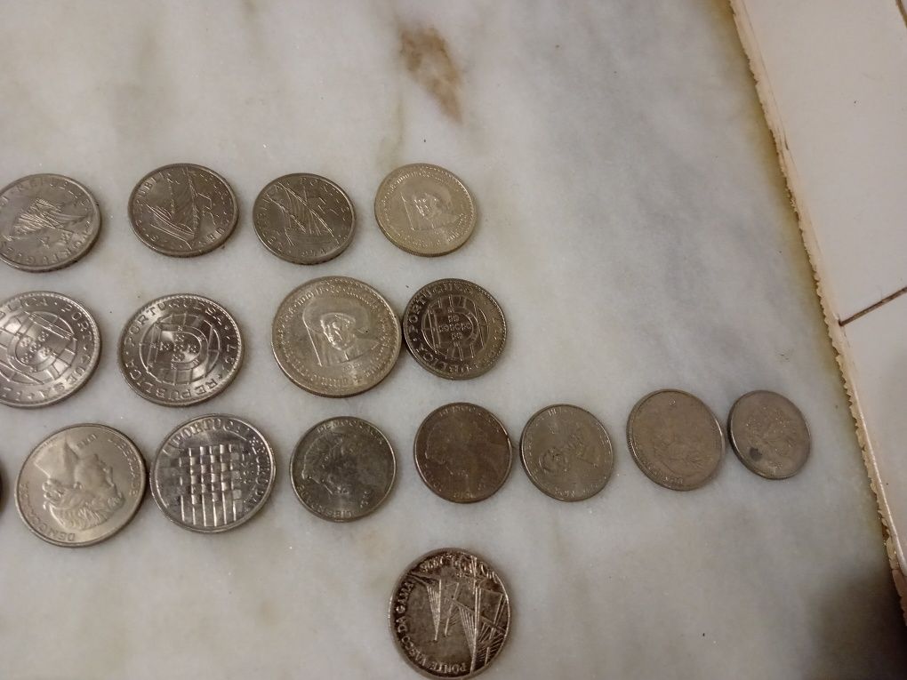 Conjunto de 52 Moedas Comemorativas