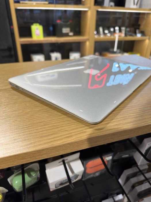 MacBook Air 13" 2017 i5 8/128GB Silver | Гарантія | Магазин