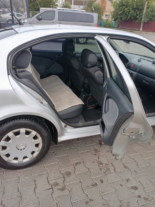 Шкода Октавія тур 1.6 газ/бенз