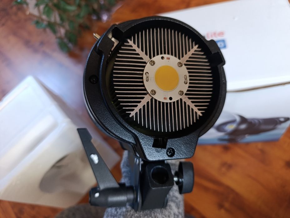 Lampa Quadralite Videoled 600