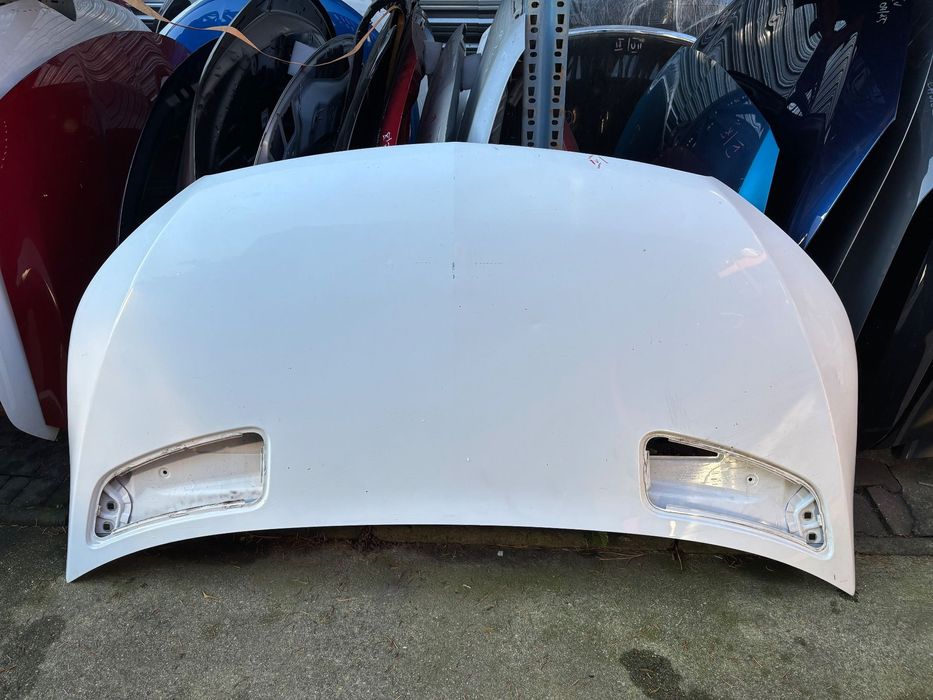 Mercedes Sprinter 907 910 Maska silnika