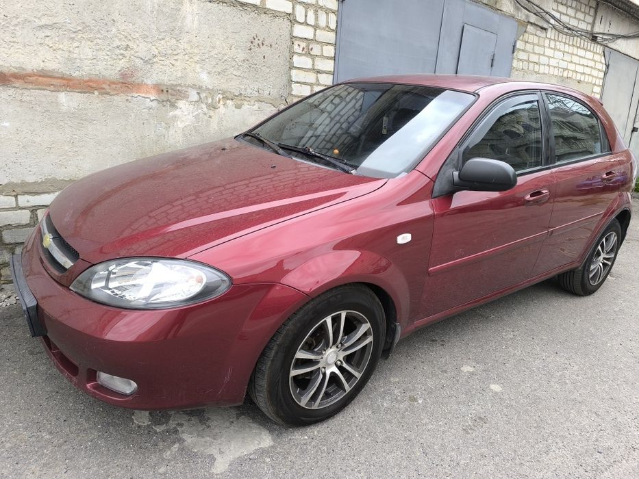 Chevrolet Lacetti hatchback 1.6МТ 16V SE Обмен мото или Mers W210,220
