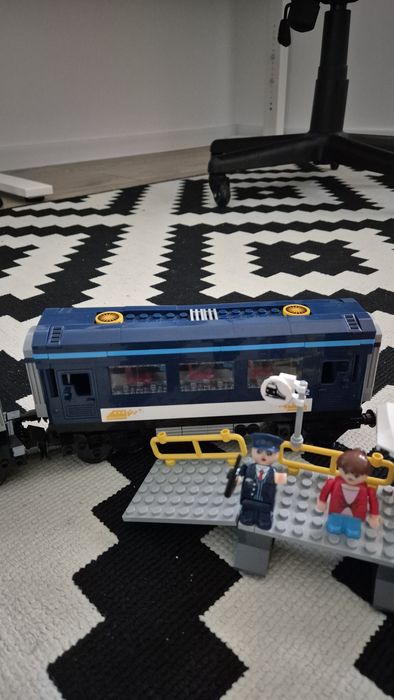 Pociąg Playtive Lidl + dodatkowe tory