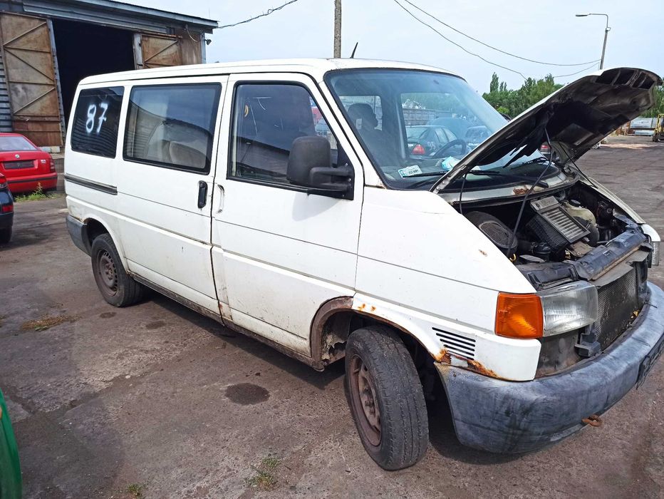 Volkswagen T4 2,5 TDI na części