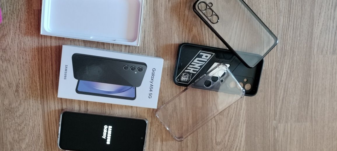 Samsung Galaxy A54 5G
8GB | 256GB
Desbloqueado
1 ano é 8 meses (está d