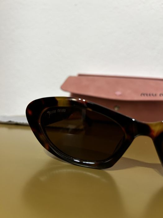 Oculos de Sol Miu Miu