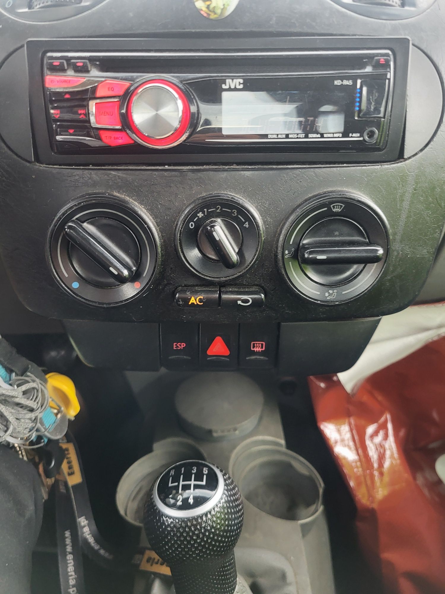 VW New Beetle 1.9 tdi DIESEL 5l/100km ABS ESP ALU Klima El.szyby Radio