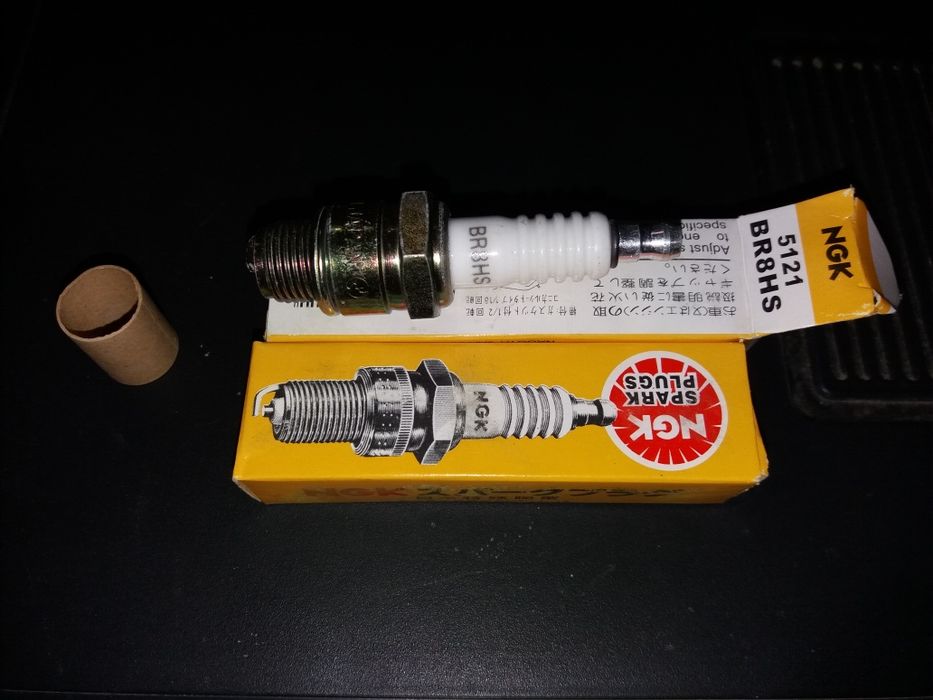 свічка запалювання NGK