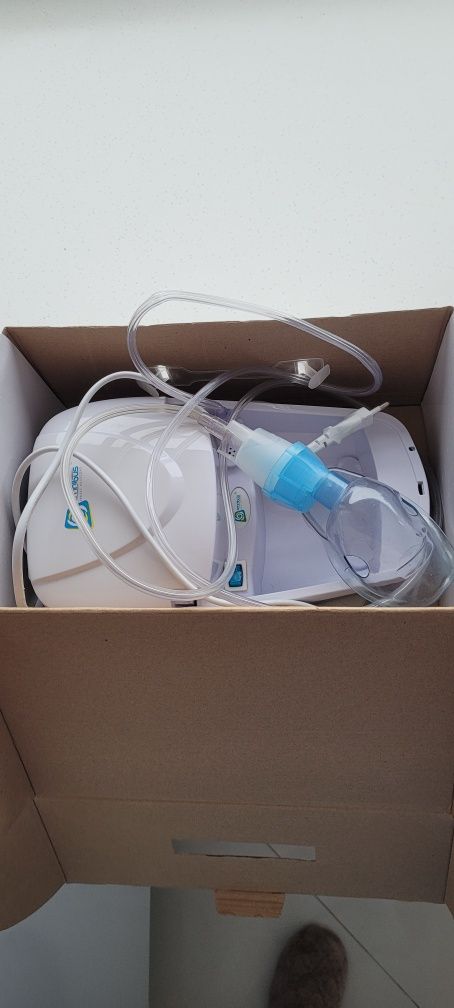 Inhalator kompresowy