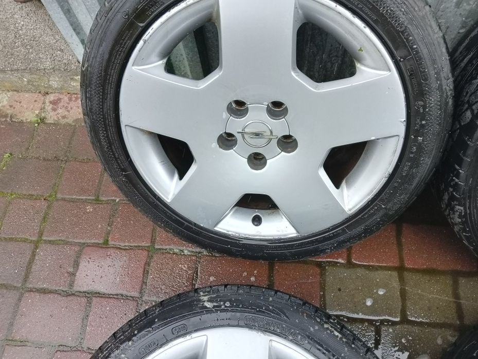 Alufelgi 17 5x110 Opel fiat Saab Alfa 225x45x17 koła letnie