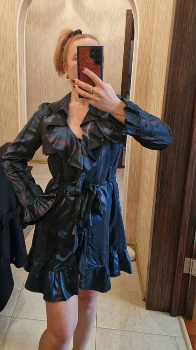 Продаётся плащ-платье