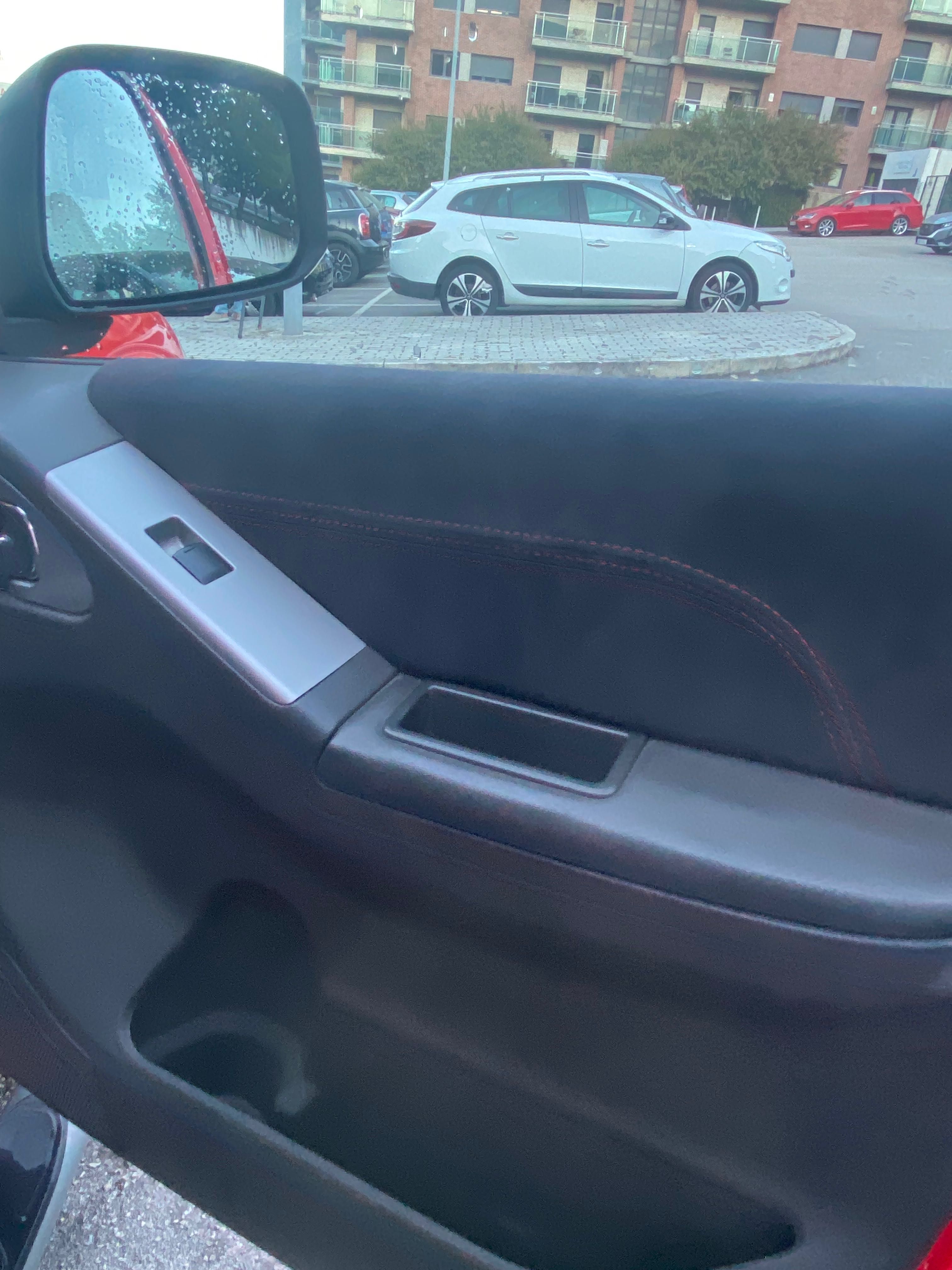 Nissan Navara 2.5 dCi 190cv – 2010 | Muito Estimada