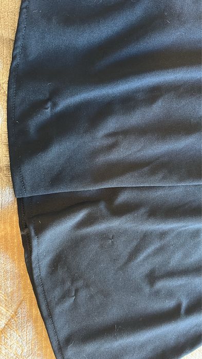 Vestido preto com botao