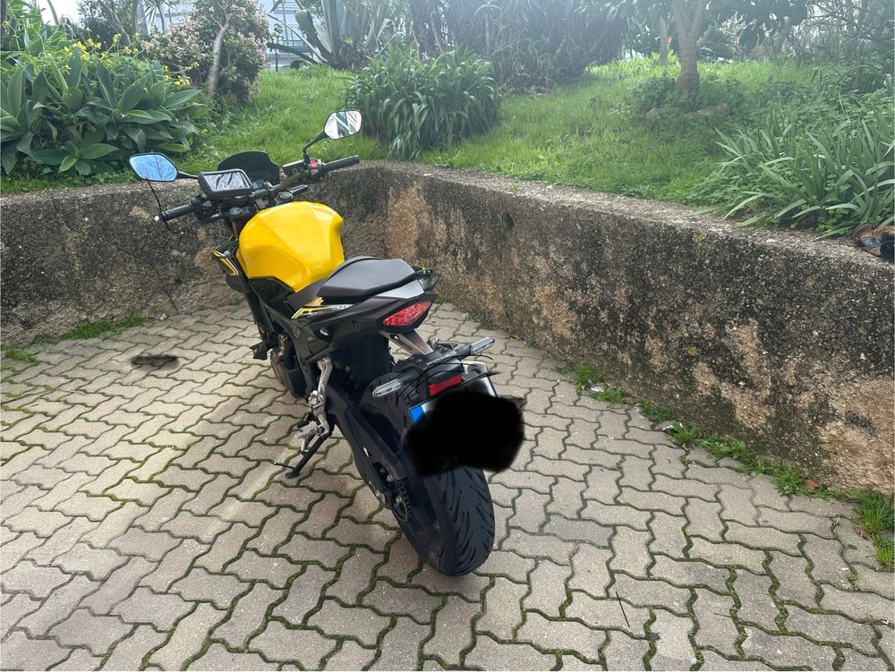 Mota Honda CB 500 F Ano 2022
