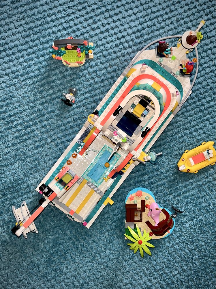 LEGO Friends 41381 Рятувальний катер. Оригінал