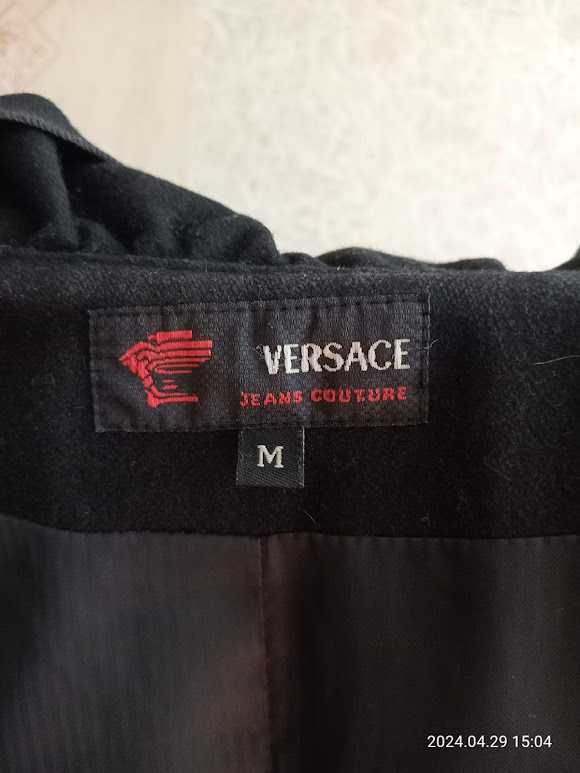 Пальто жіноче Versace