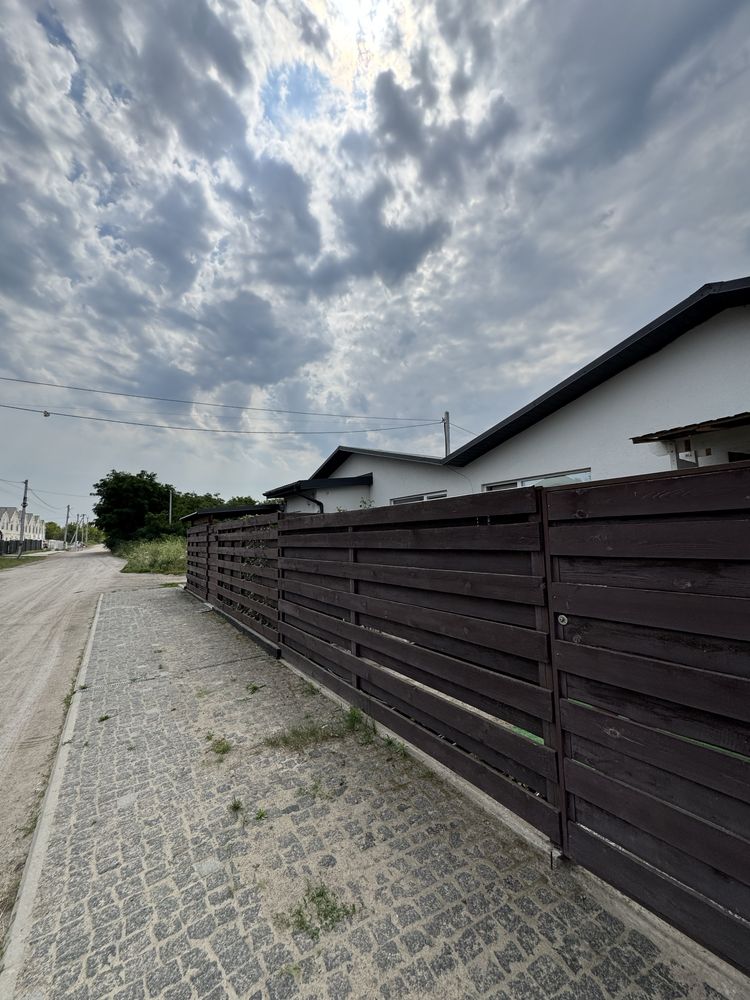 Продаж таунхаусу із власним подвірʼям в с.Білогородка ЖК Білгород
