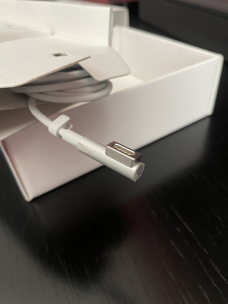 Apple MagSafe Power Adapter 60W para MacBook