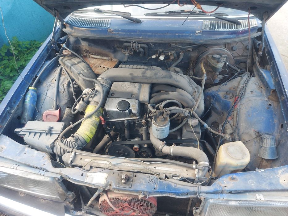 Mercedes W123 OM 604 2.2d