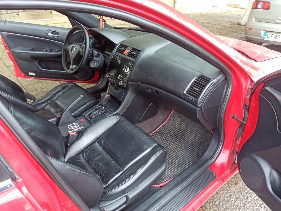 Срочно! Продам Акорд 7 2.4 автомат.