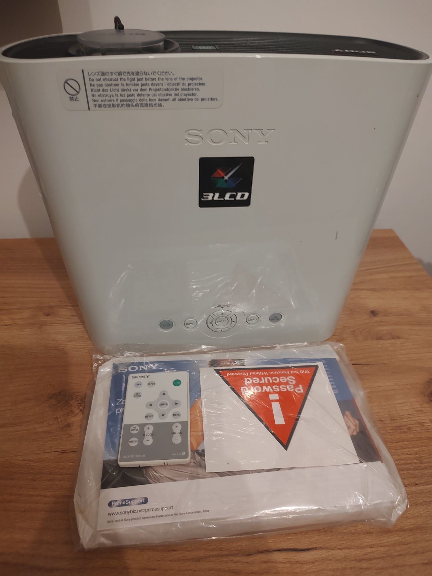 Projektor Sony _