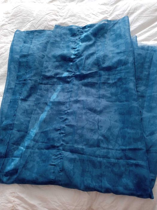 Штора тюль синяя полупрозрачная