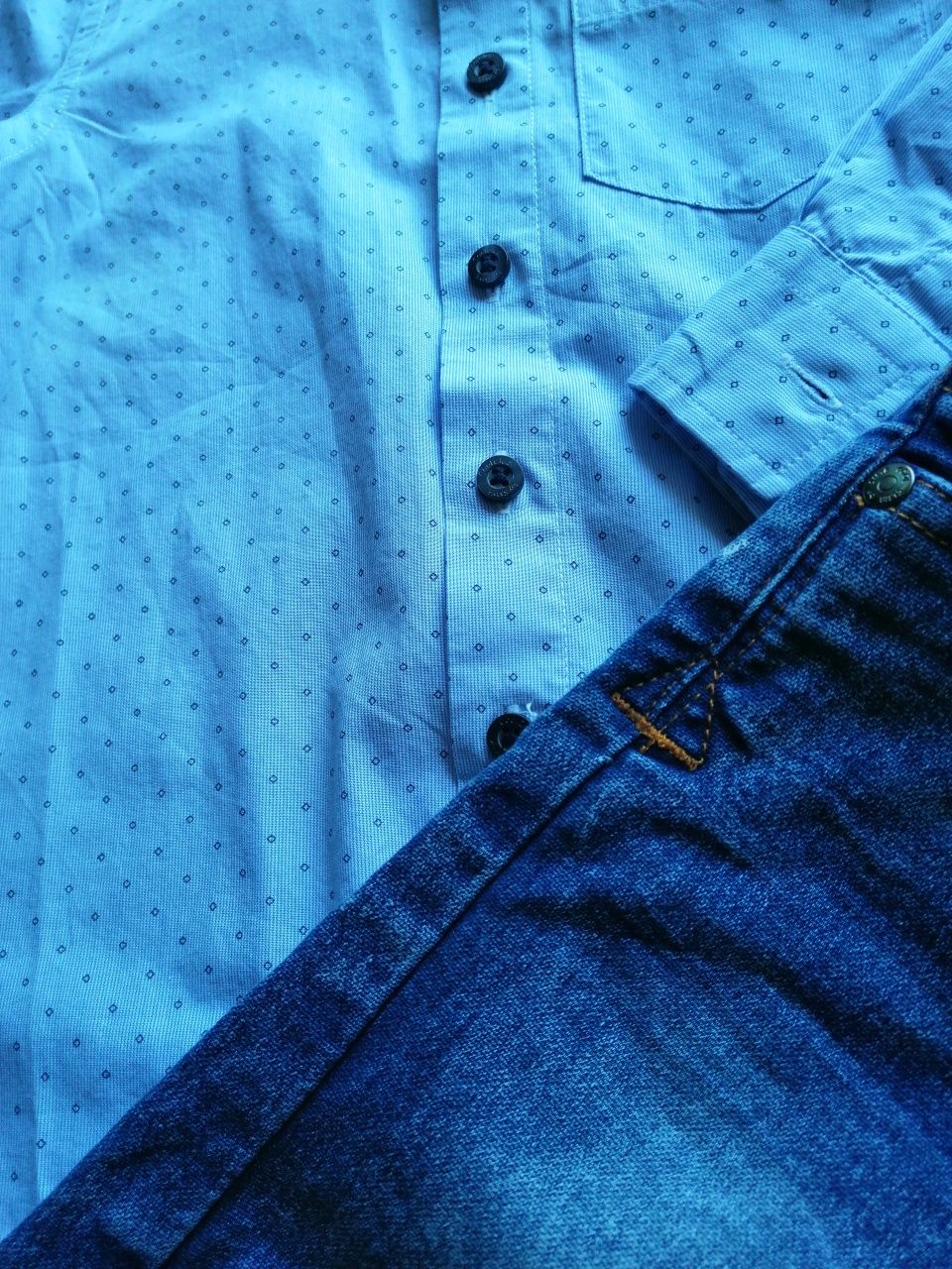 Komplet koszula elegancka spodnie dżinsowe joggersy Smyk 98