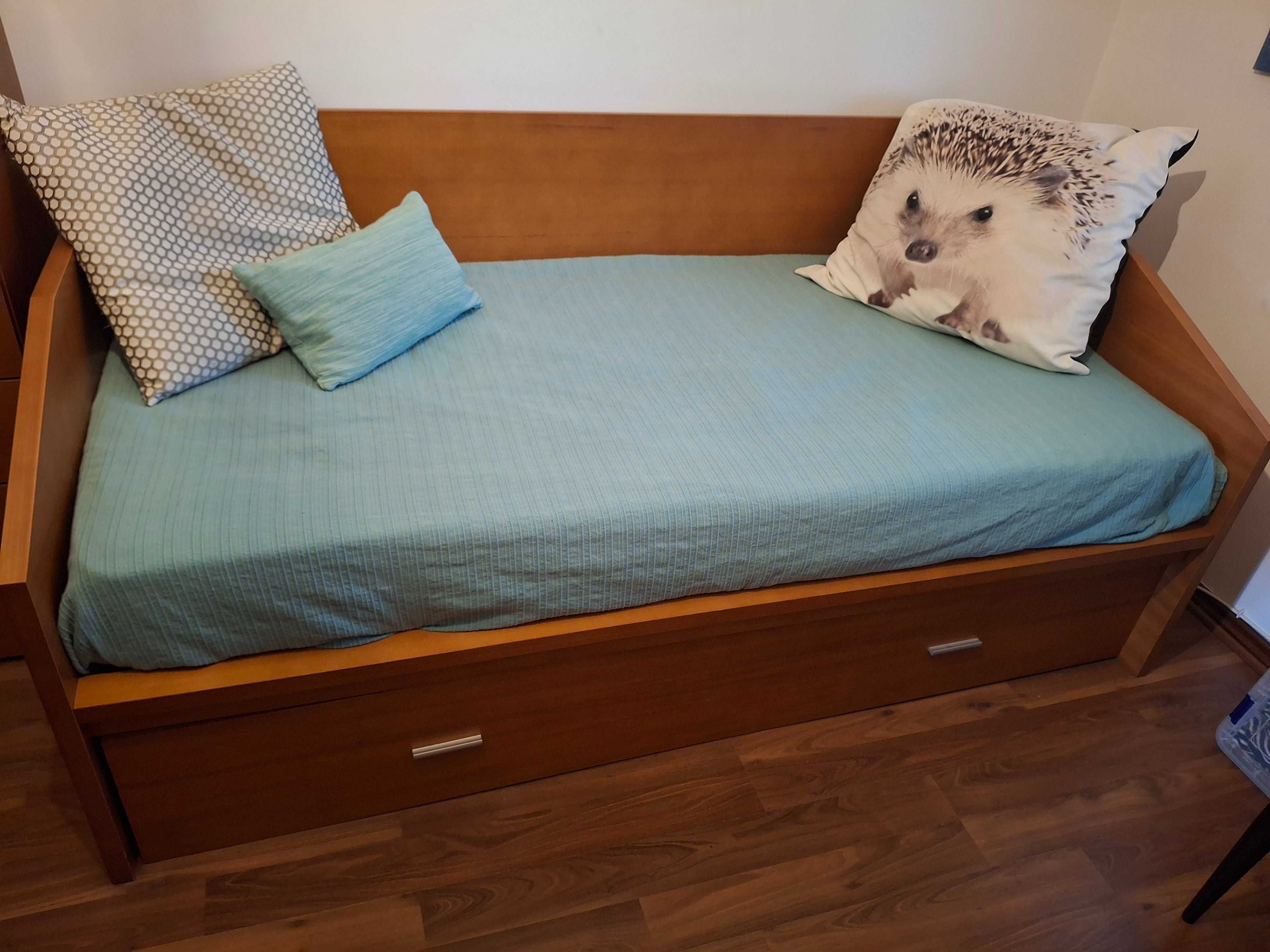 Cama dupla em pinho