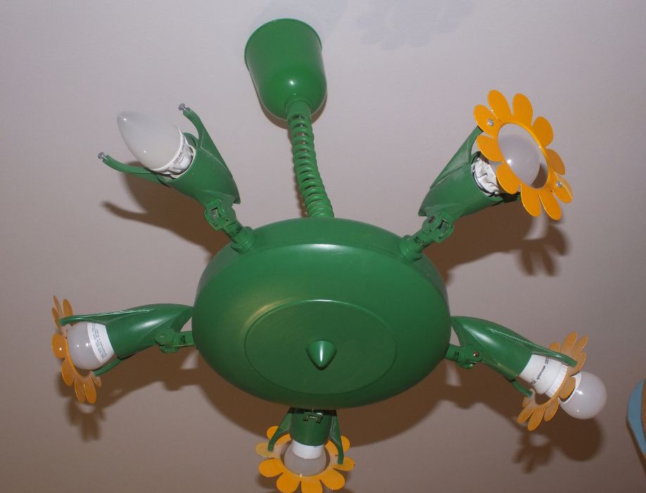 Żyrandol dla dziewczynki i zasłonka kwiatek antresola na życzenie