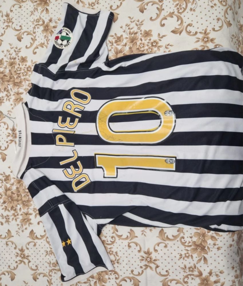 Camisola autografada del piero