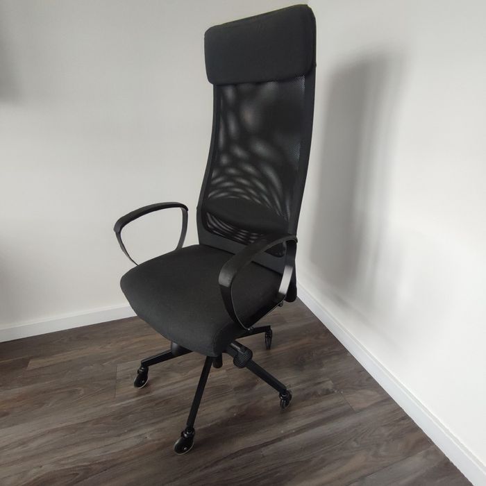 Krzesło biurowe IKEA MARKUS – średnia wersja, stan idealny
