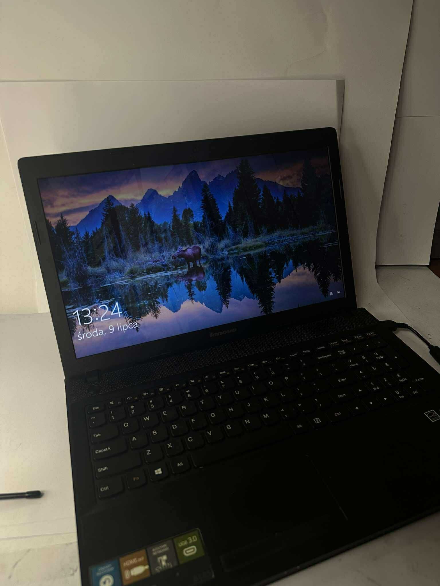Laptop Lenovo G505 (681/25) tyl
