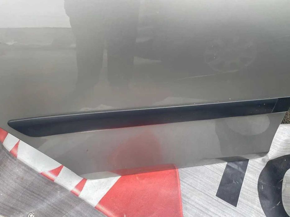 Двері задні права шкода фабія 2, skoda fabia 2 задня двері 4k/F8H