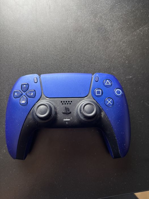 Ps4 + sluchawki oryginalne do ps4 + nowy paddo Ps5 + gry