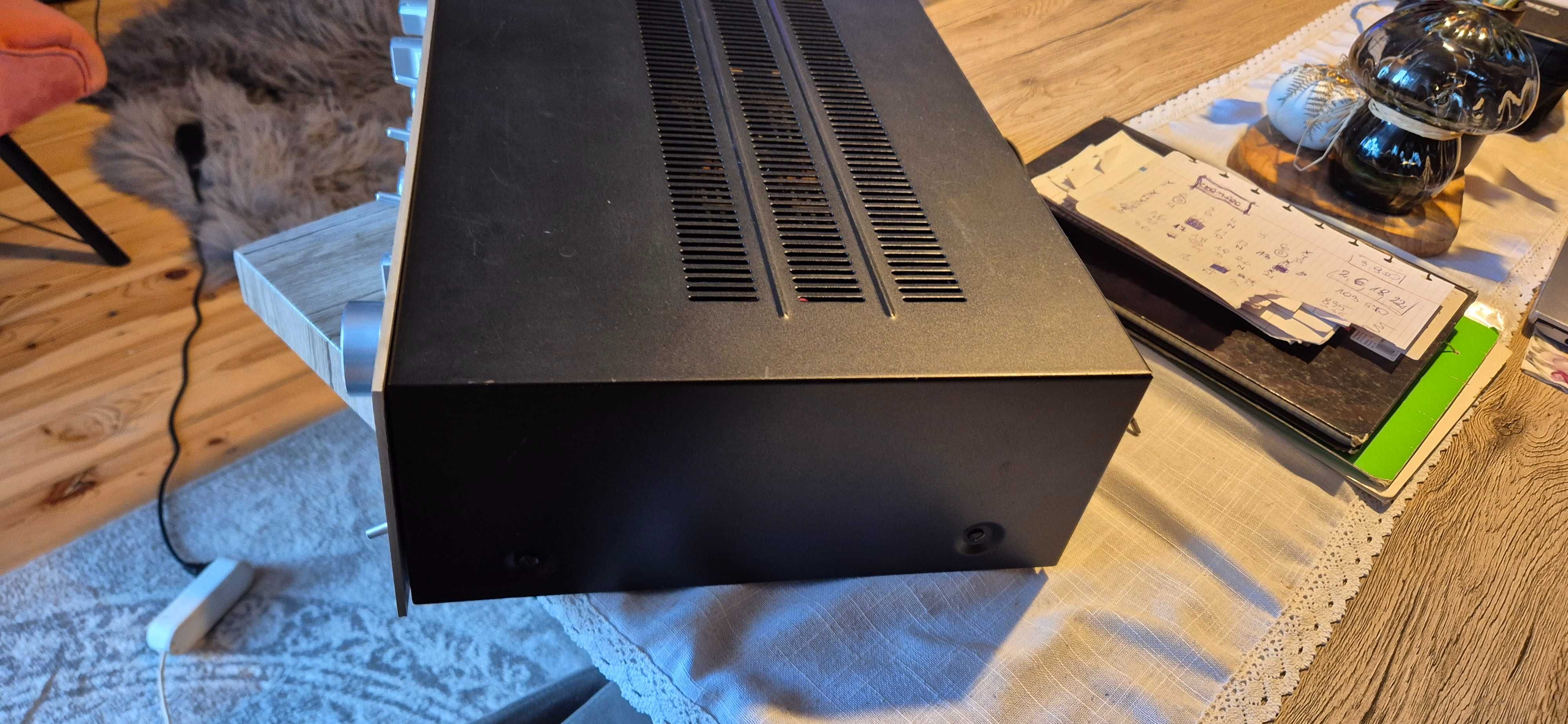 Wzmacniacz WS 303 stan  jak nowy.