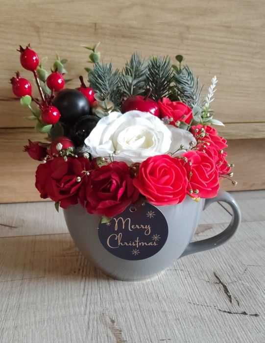 Świąteczny bukiet kwiatów