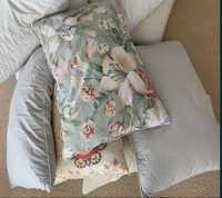 Подушки, одеяла, постельное белье