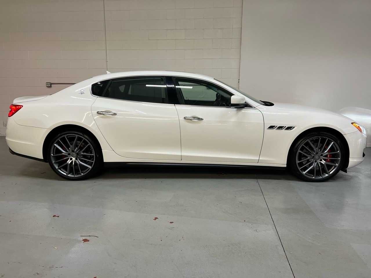 Maserati Quattroporte S Q4 2015 року