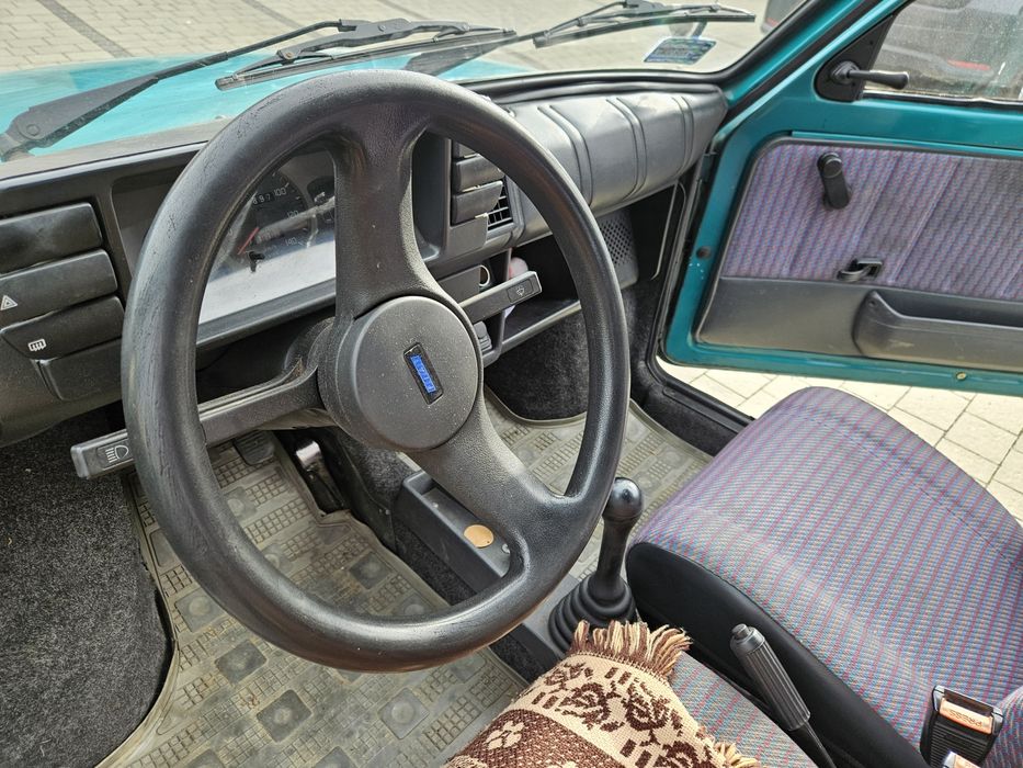 Fiat 126p Maluch elegant.