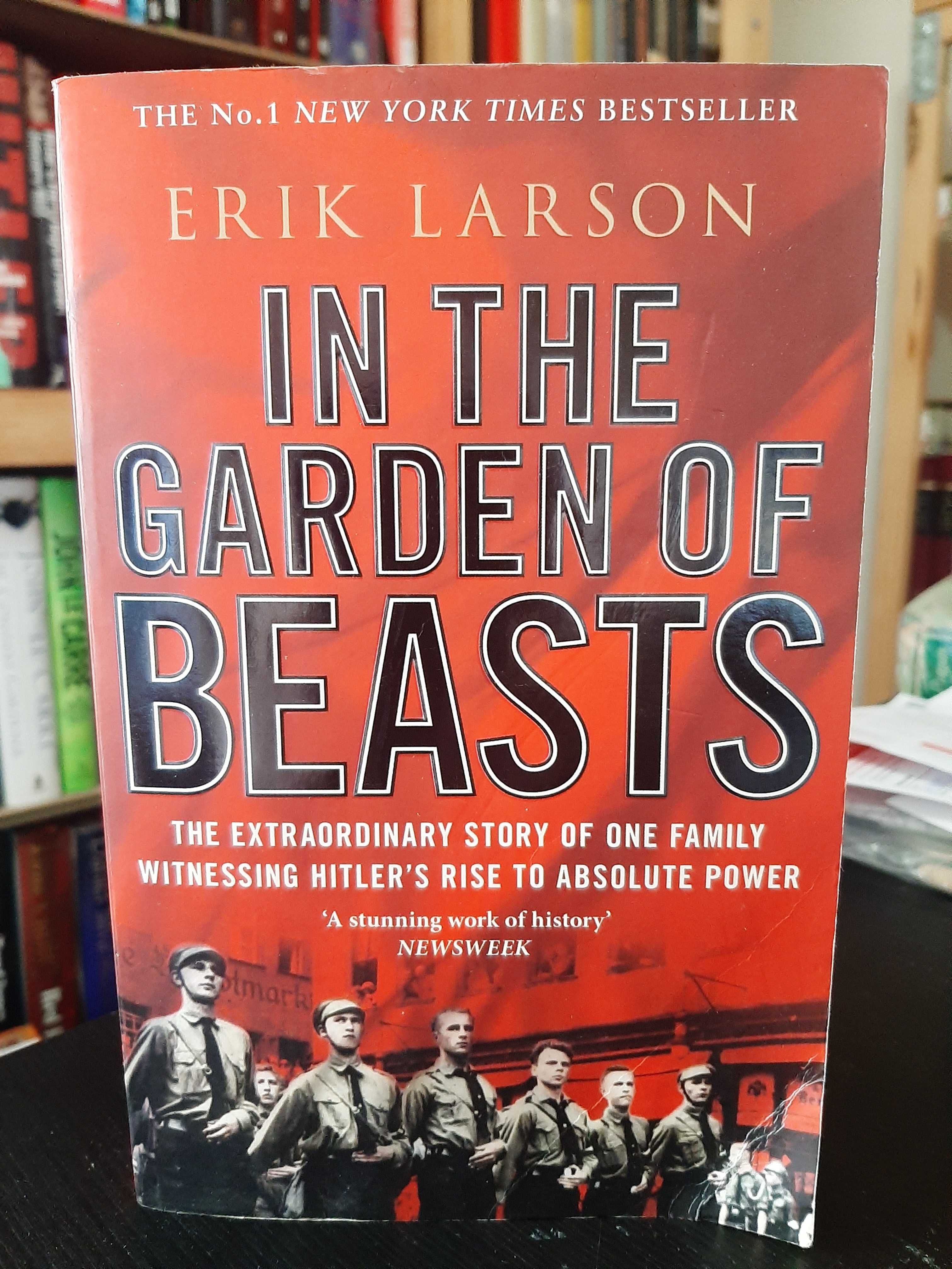 Erik Larson – Garden of Beasts: an American Family in Hitler's Berlin