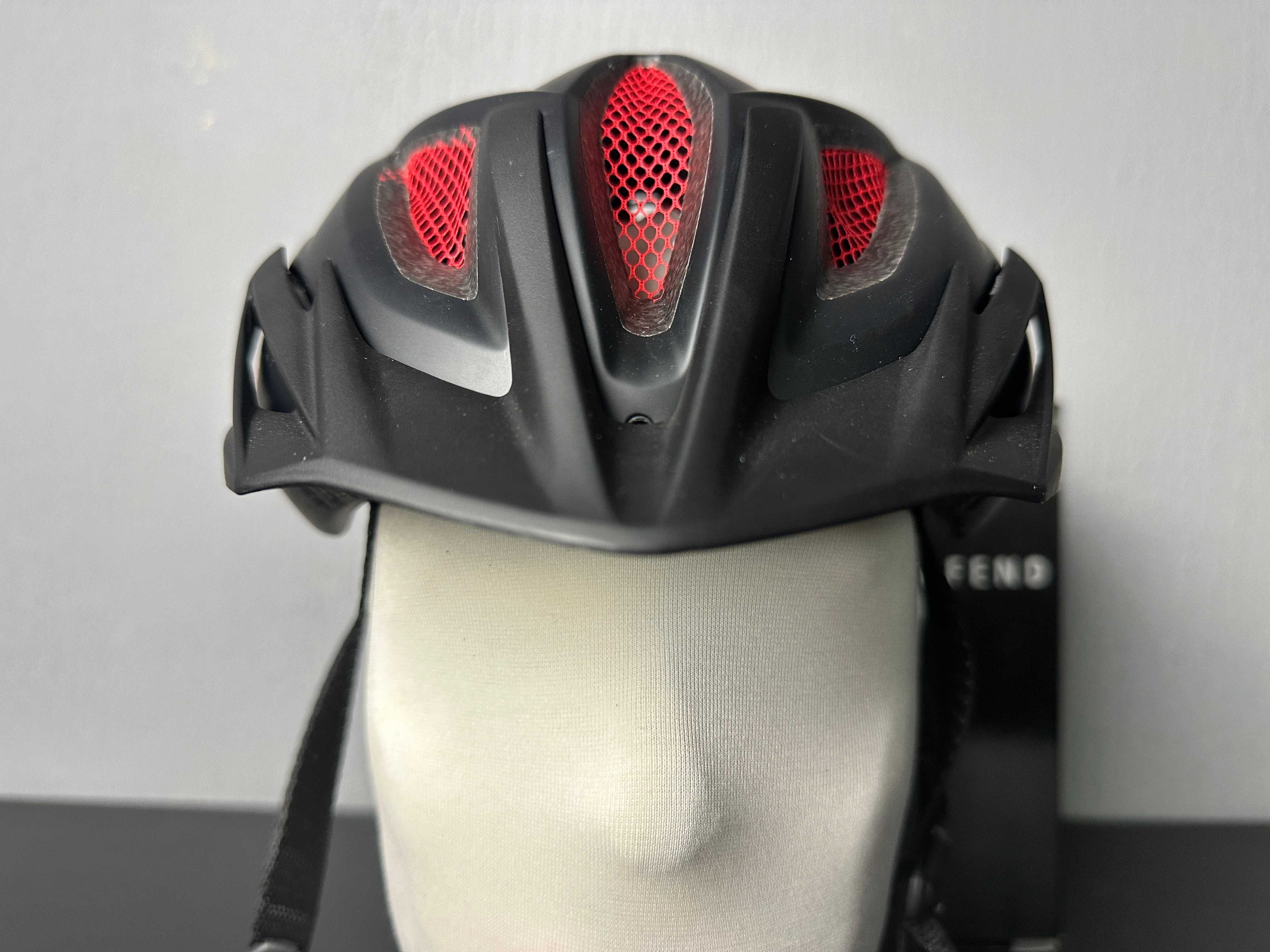 Kask MET Crackerjack M czarny